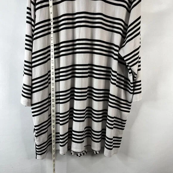 Susan Graver Weekens Womens Tunic Top Size 5X Black White Striped Button Up - Picture 5 of 9